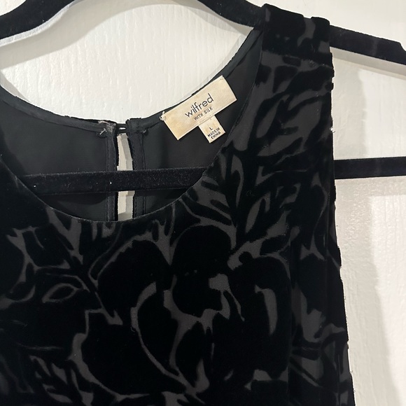 Wilfred Velvet Floral Burnout Dress, Size L. - Picture 3 of 4